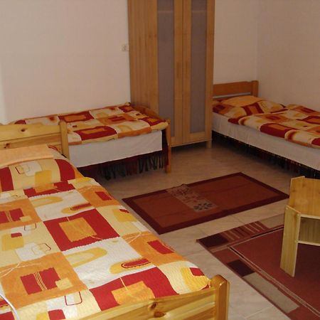 Erik Apartments Budapest Luaran gambar